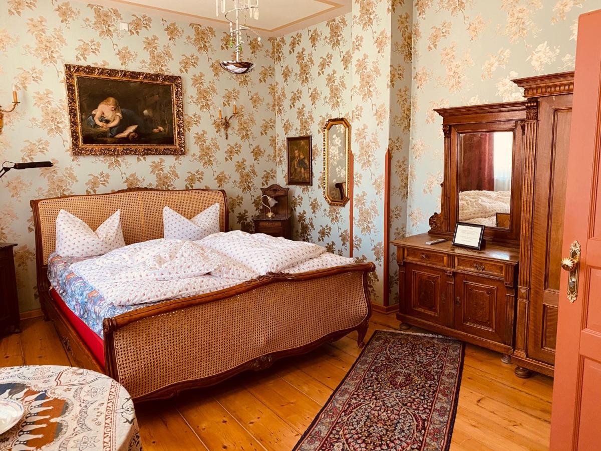 Altes Handelshaus Plauen Buitenkant foto